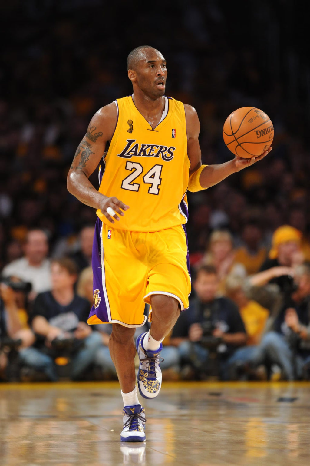 Kobe Bryant 08-09 Finals Jersey